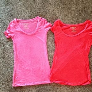 American eagle Favorite Tee woman's S  XS  scoop neck